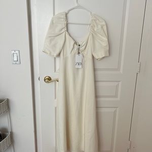 Off white / cream Zara Puff Sleeve Maxidress